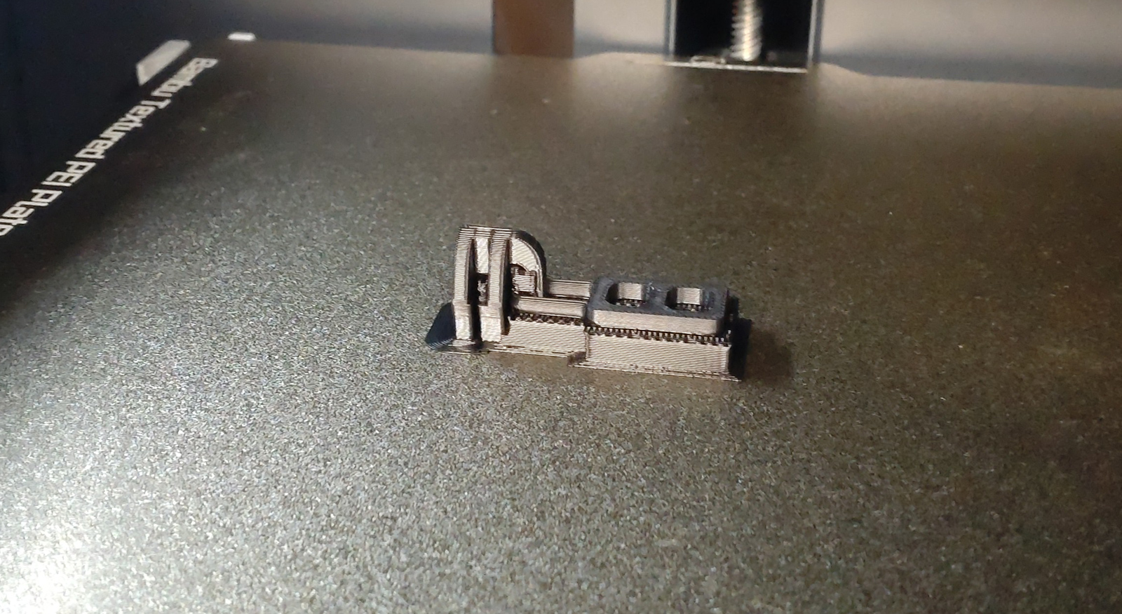 PW3d: 3d-gedruckter Reißverschluss auf Buildplatte